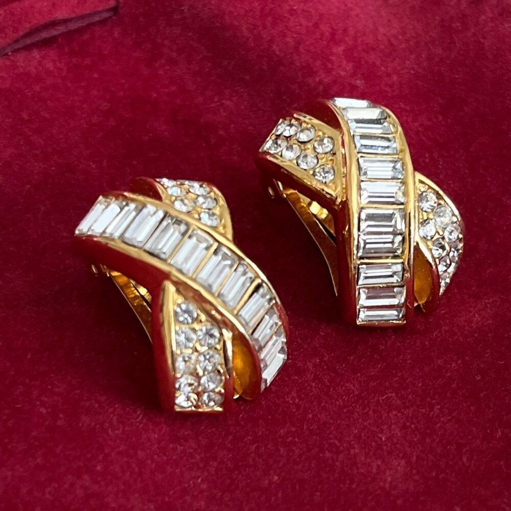 Christian Dior (Vintage) Crystal Rhinestone Earrings - clip on